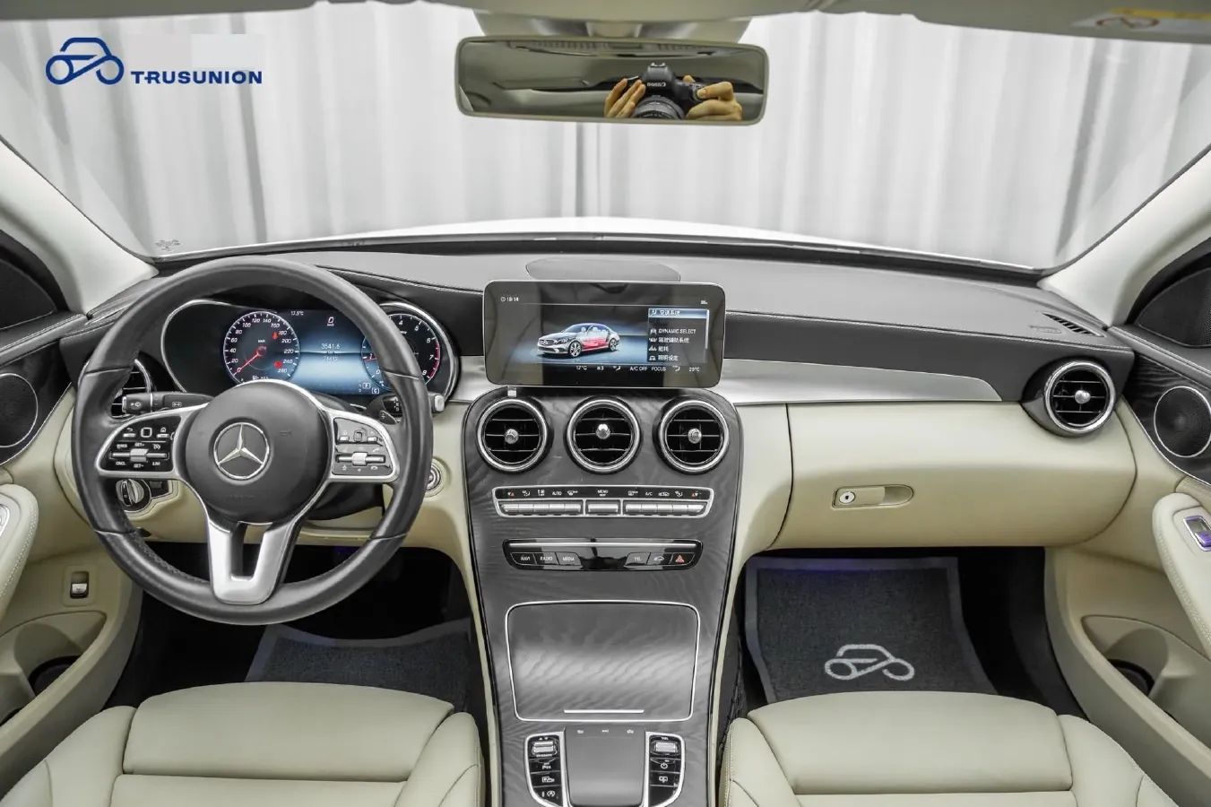 2019 Mercedes-Benz C Class 2.0T 258HP L4 9AT,autocango,china used car exporter,china ev exporter,chinese used car exporter,chinese used ev exporter