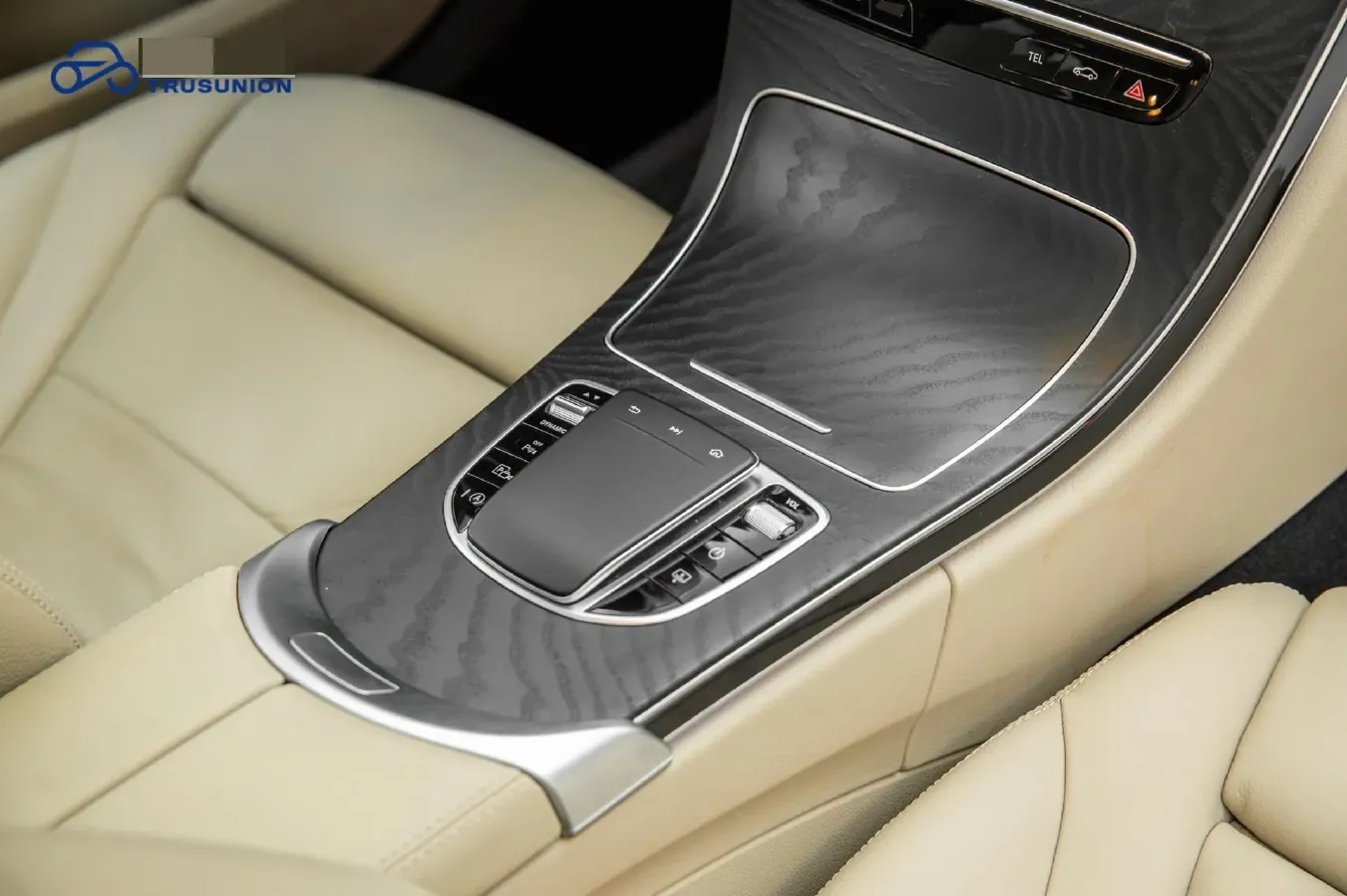 2019 Mercedes-Benz C Class 2.0T 258HP L4 9AT,autocango,china used car exporter,china ev exporter,chinese used car exporter,chinese used ev exporter