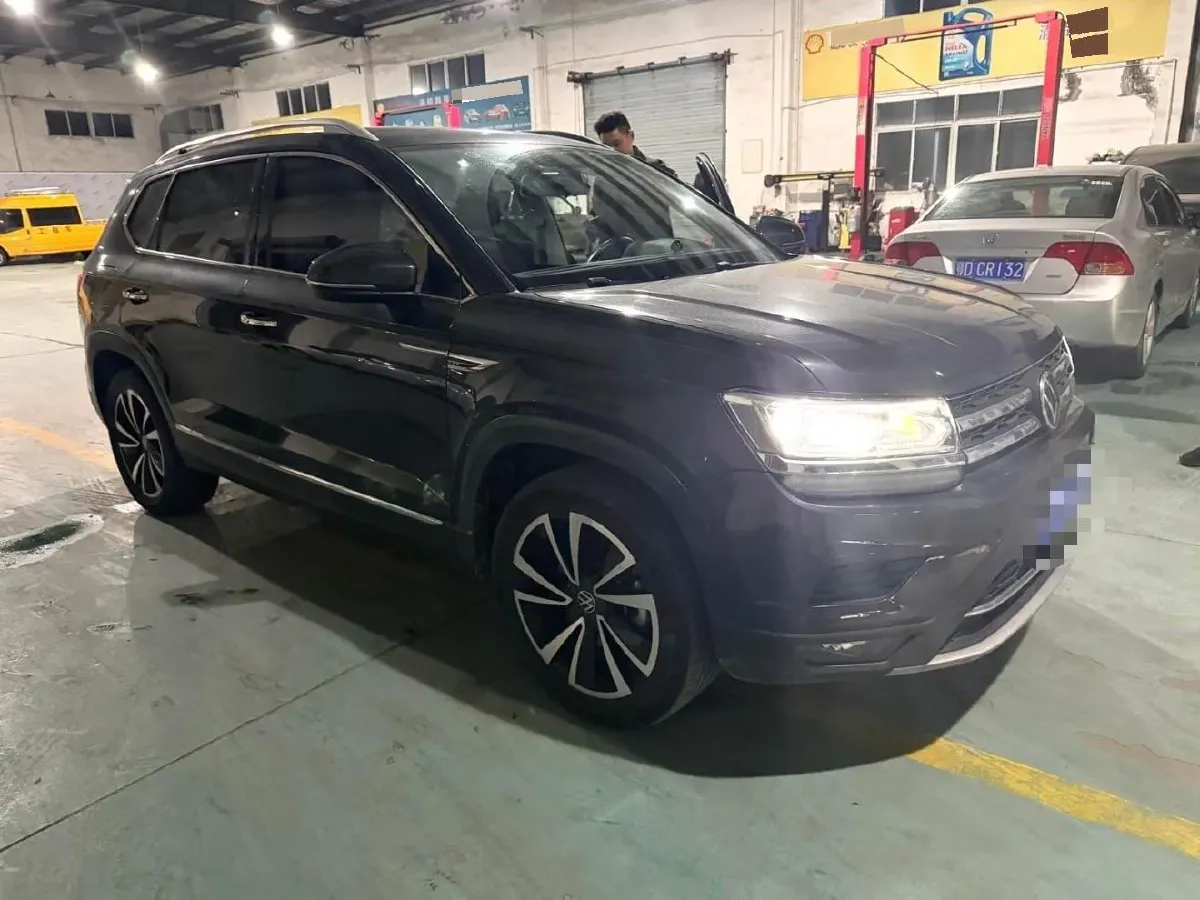 2022 Volkswagen Tharu 2.0T 186HP L4 7DCT,autocango,china used car exporter,china ev exporter,chinese used car exporter,chinese used ev exporter