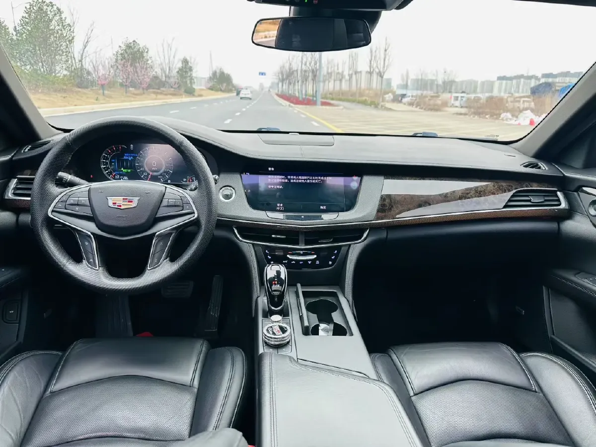 2020 Cadillac CT6 2.0T 241HP L4 10AT,autocango,china used car exporter,china ev exporter,chinese used car exporter,chinese used ev exporter