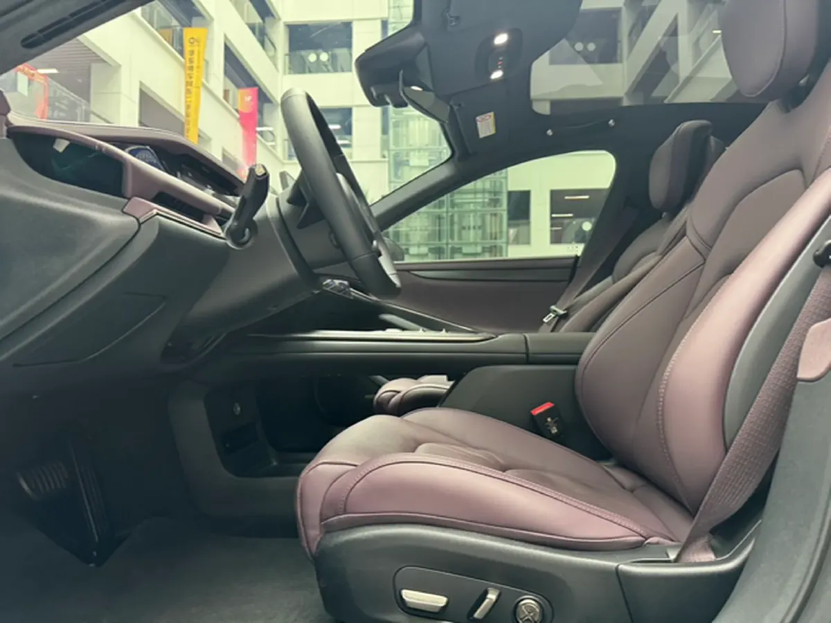 2024 MI SU7 BEV 94.3KWH,autocango,china used car exporter,china ev exporter,chinese used car exporter,chinese used ev exporter