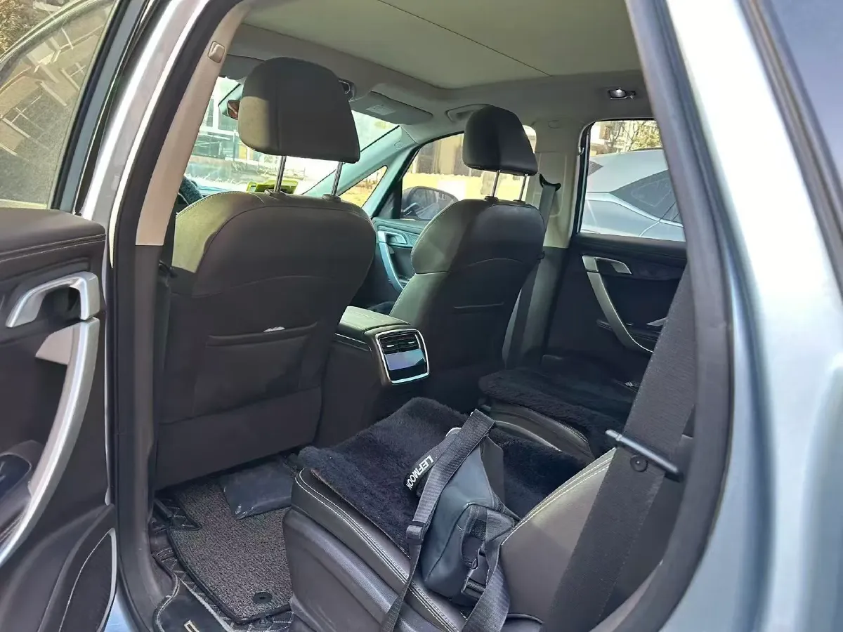 2021 Geely JiaJi 1.8T 184HP L4 7DCT,autocango,china used car exporter,china ev exporter,chinese used car exporter,chinese used ev exporter