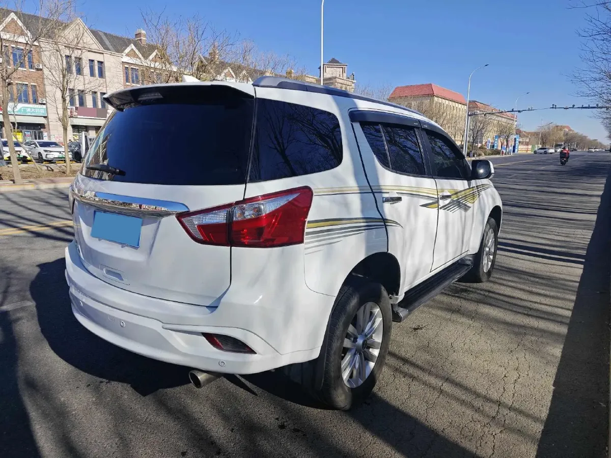 2018 Isuzu Mu-X 1.9T 163HP L4 6AT,autocango,china used car exporter,china ev exporter,chinese used car exporter,chinese used ev exporter
