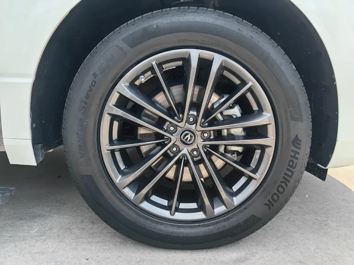 2021 ChangAn UNI-K 2.0T 233HP L4 8AT,autocango,china used car exporter,china ev exporter,chinese used car exporter,chinese used ev exporter