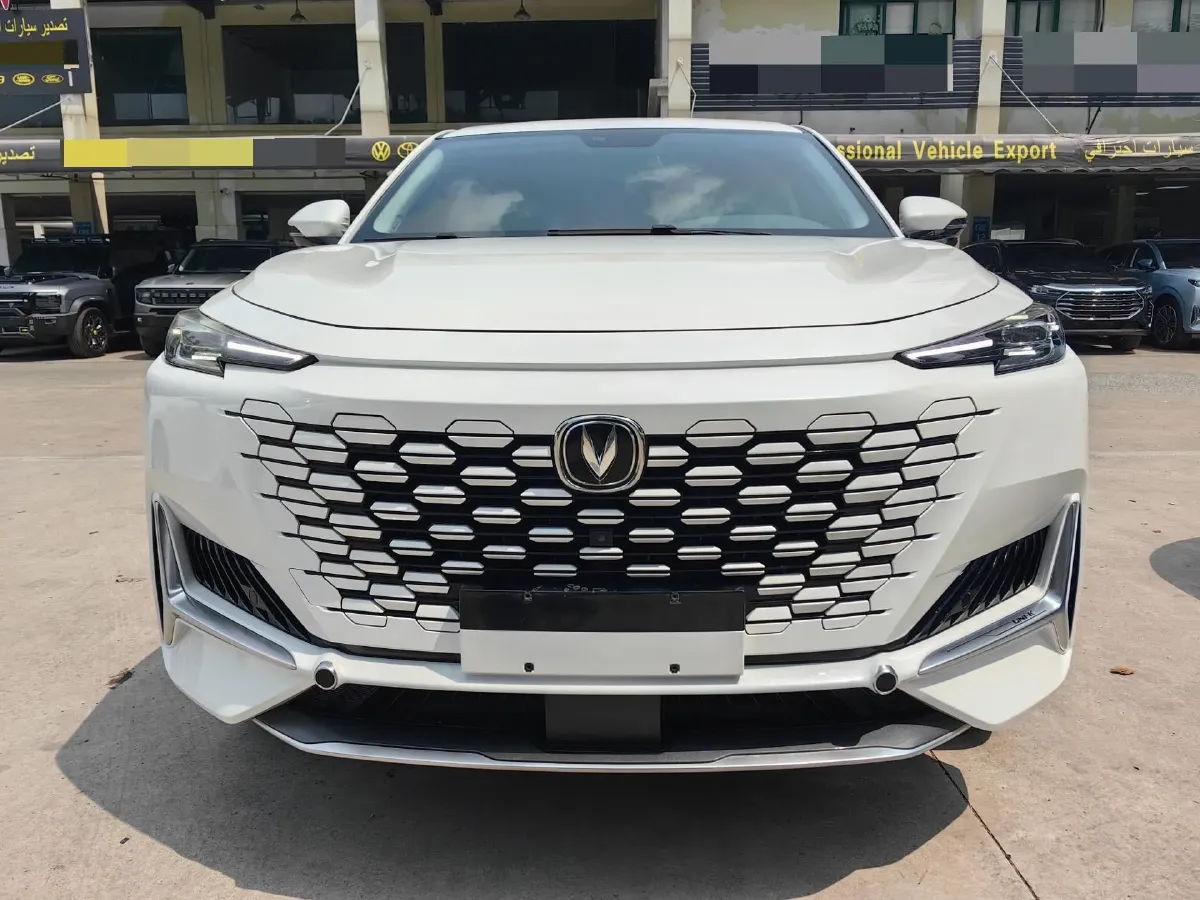 2021 ChangAn UNI-K 2.0T 233HP L4 8AT,autocango,china used car exporter,china ev exporter,chinese used car exporter,chinese used ev exporter