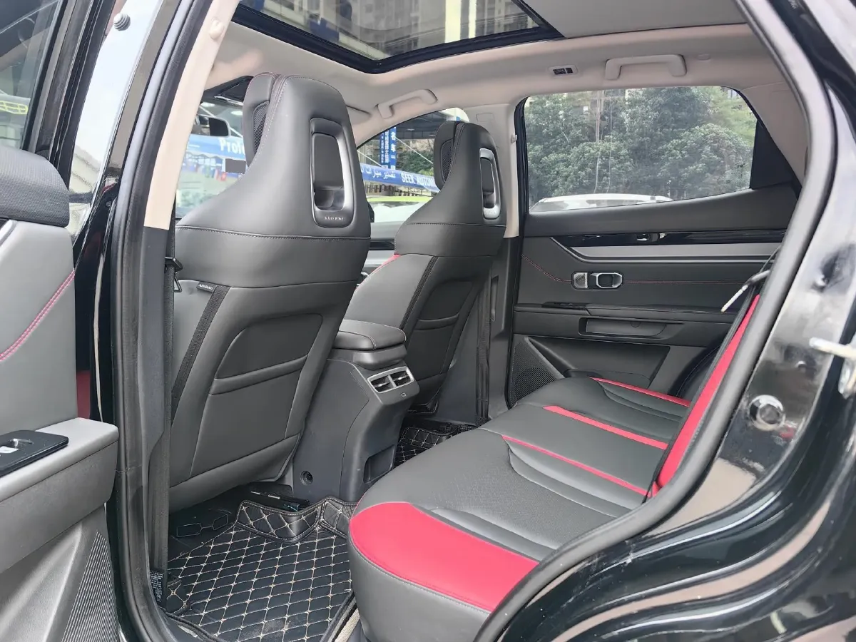 2024 Jetour DASHING 1.5T 156HP L4 6DCT,autocango,china used car exporter,china ev exporter,chinese used car exporter,chinese used ev exporter