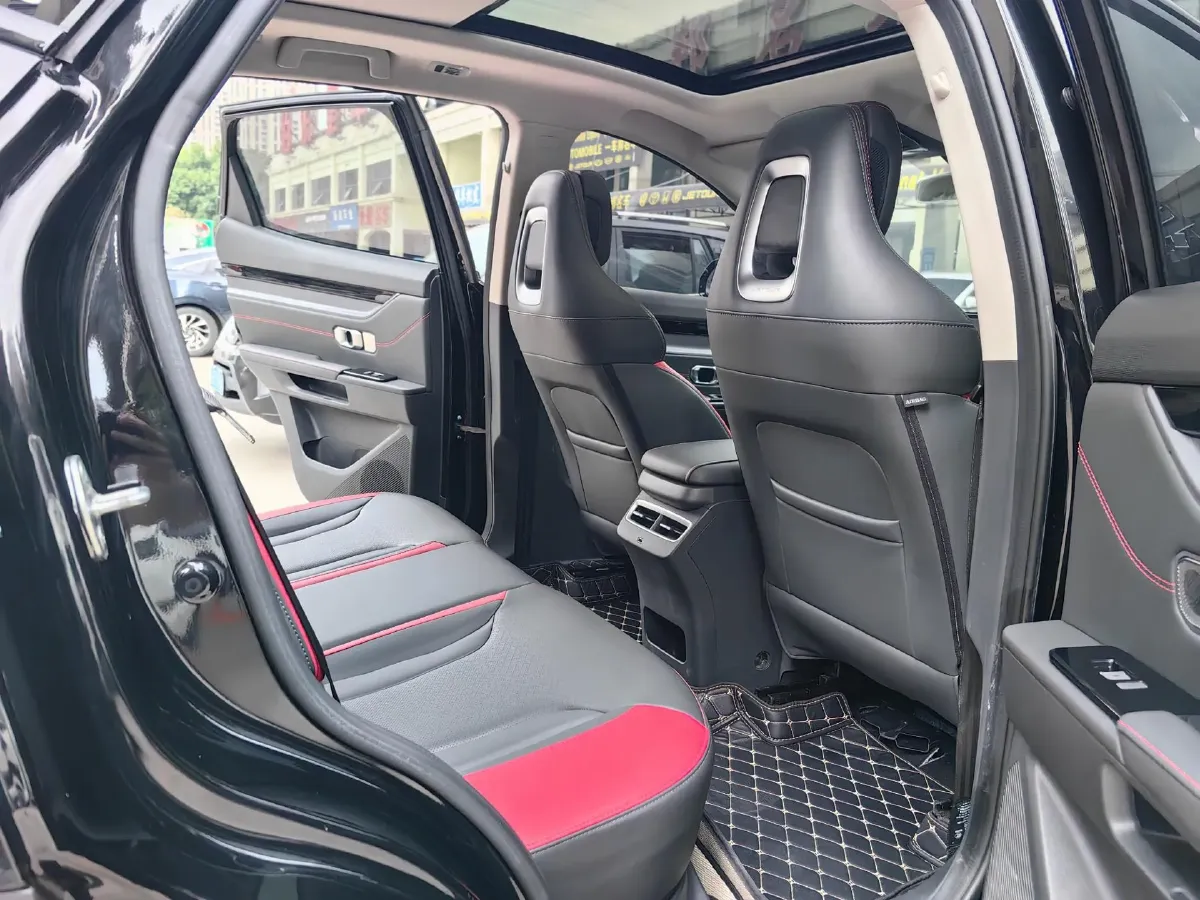 2024 Jetour DASHING 1.5T 156HP L4 6DCT,autocango,china used car exporter,china ev exporter,chinese used car exporter,chinese used ev exporter