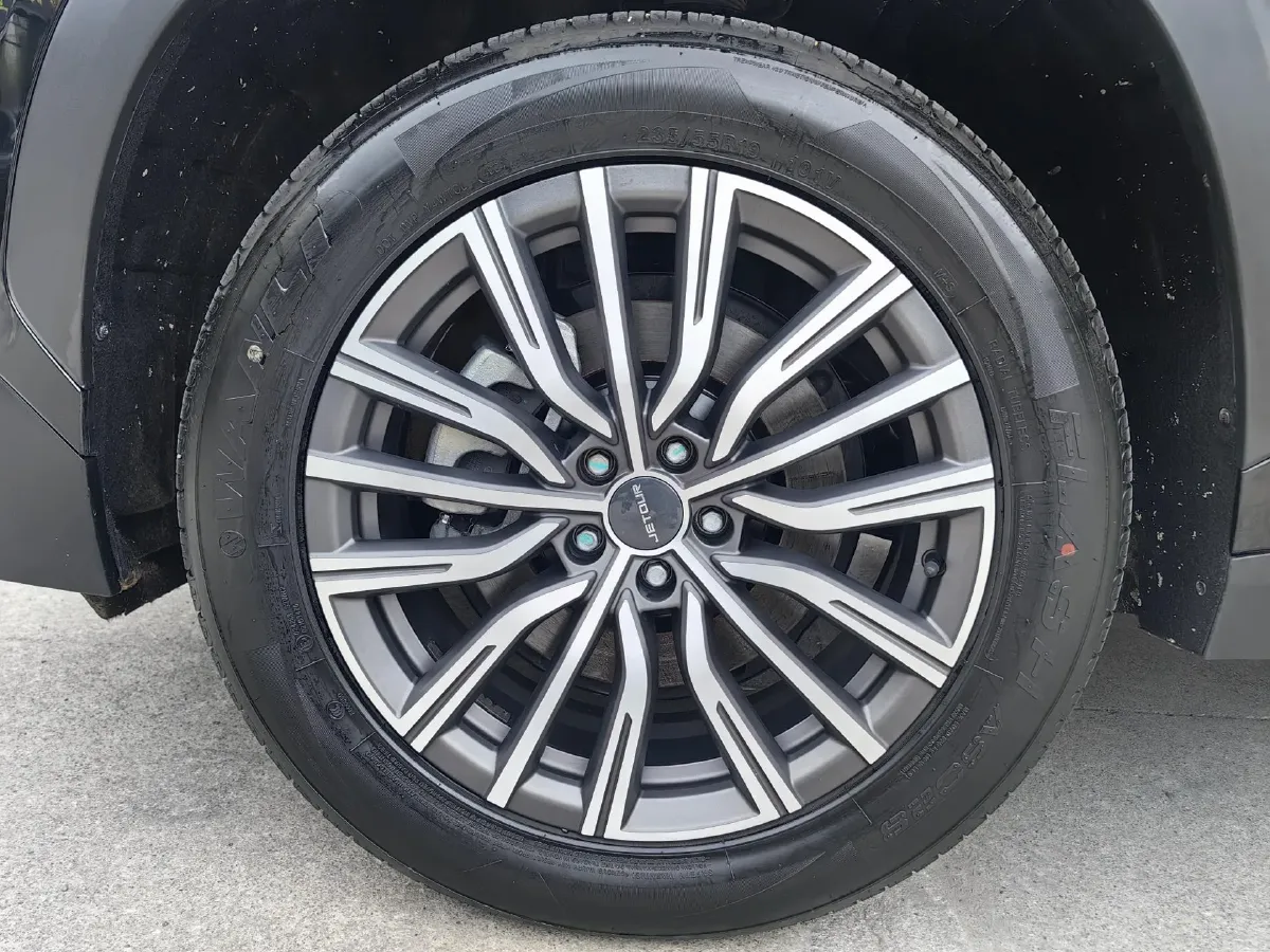 2024 Jetour DASHING 1.5T 156HP L4 6DCT,autocango,china used car exporter,china ev exporter,chinese used car exporter,chinese used ev exporter