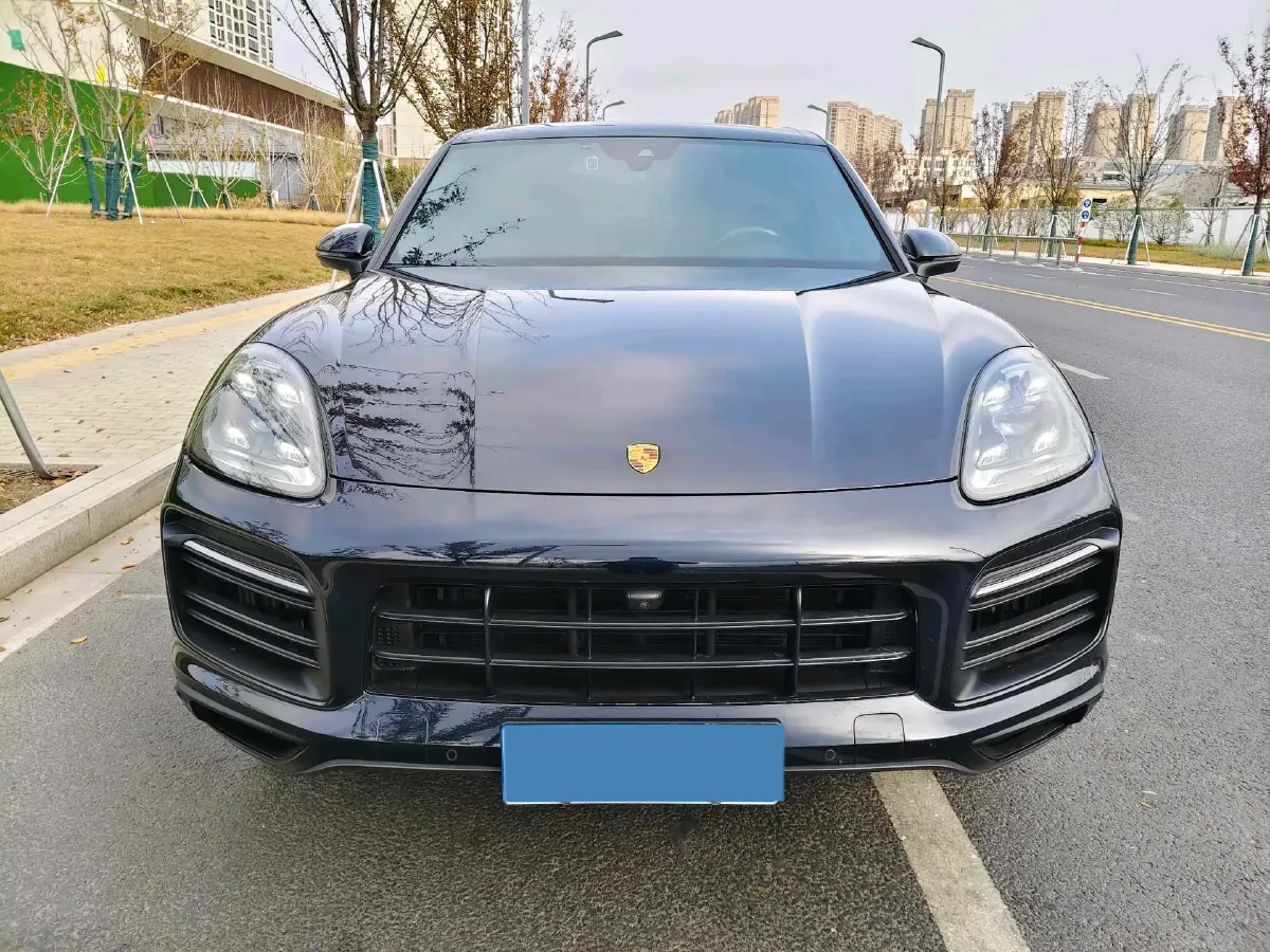 2022 Porsche Cayenne 2.9T 440HP V6 8AT,autocango,china used car exporter,china ev exporter,chinese used car exporter,chinese used ev exporter