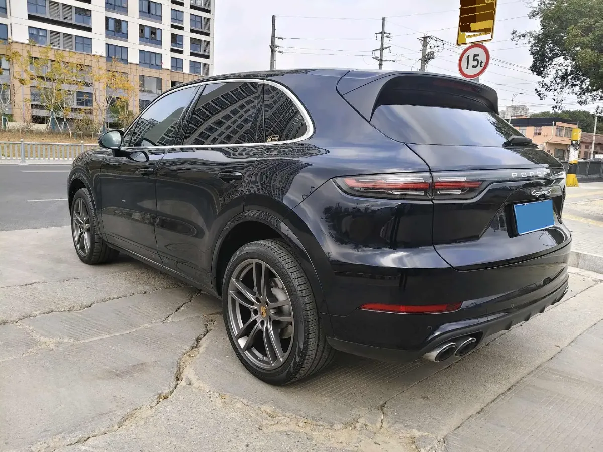 2022 Porsche Cayenne 2.9T 440HP V6 8AT,autocango,china used car exporter,china ev exporter,chinese used car exporter,chinese used ev exporter