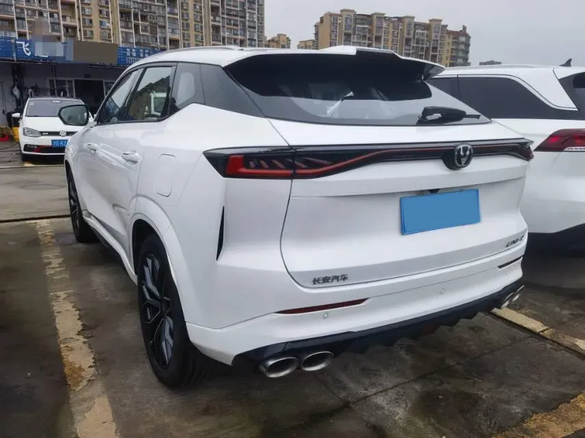 2025 ChangAn UNI-Z 1.5T 188HP L4 7DCT,autocango,china used car exporter,china ev exporter,chinese used car exporter,chinese used ev exporter