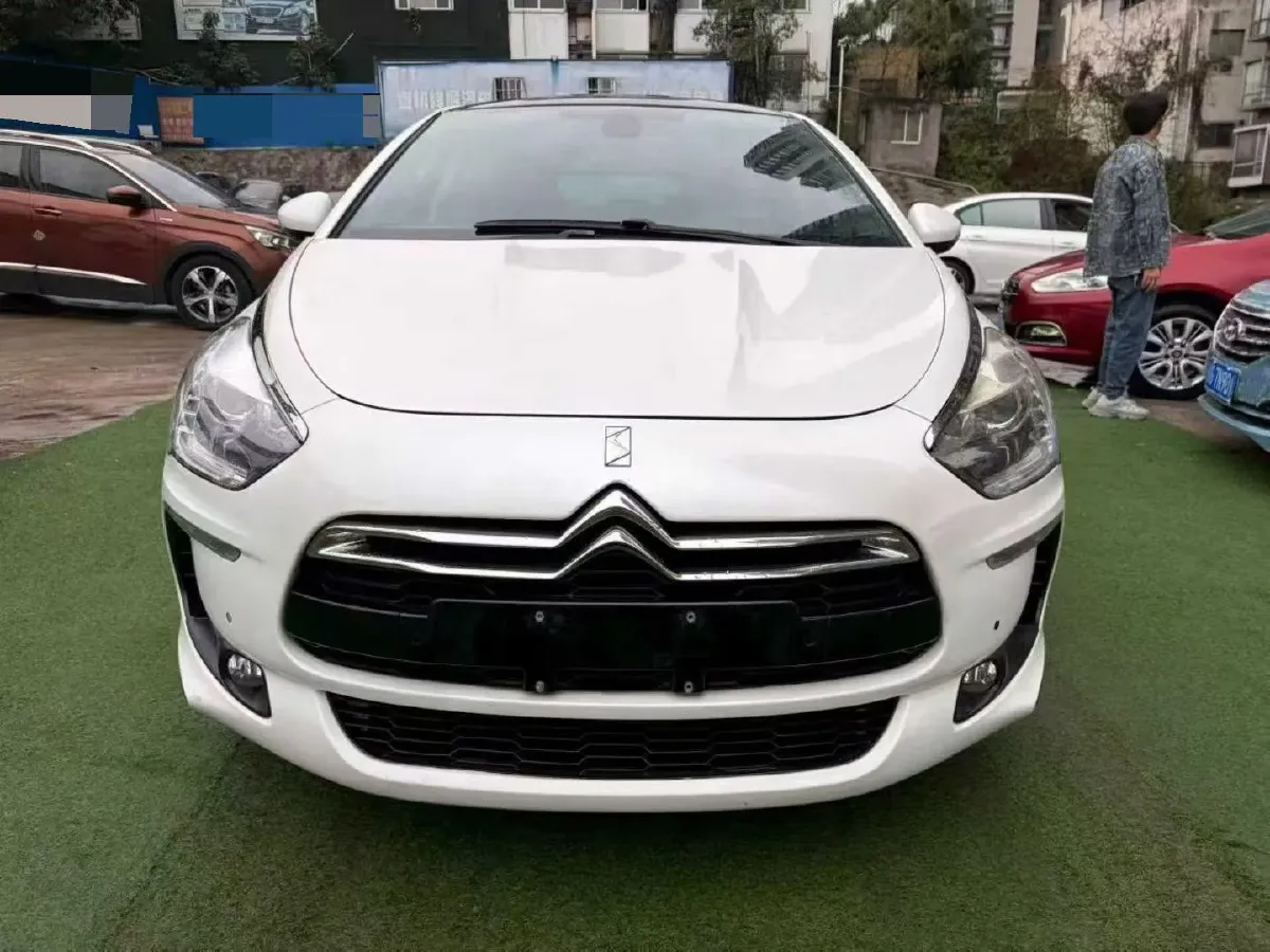 2014 DS 5 1.6T 163HP L4 6AT,autocango,china used car exporter,china ev exporter,chinese used car exporter,chinese used ev exporter