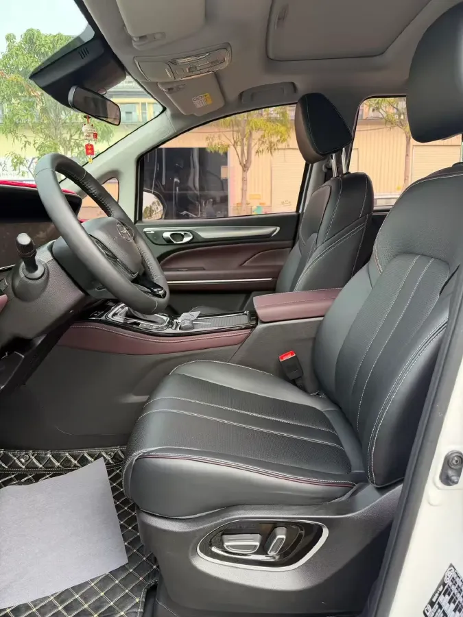 2023 GAC Trumpchi M6 1.5T 177HP L4 7DCT,autocango,china used car exporter,china ev exporter,chinese used car exporter,chinese used ev exporter