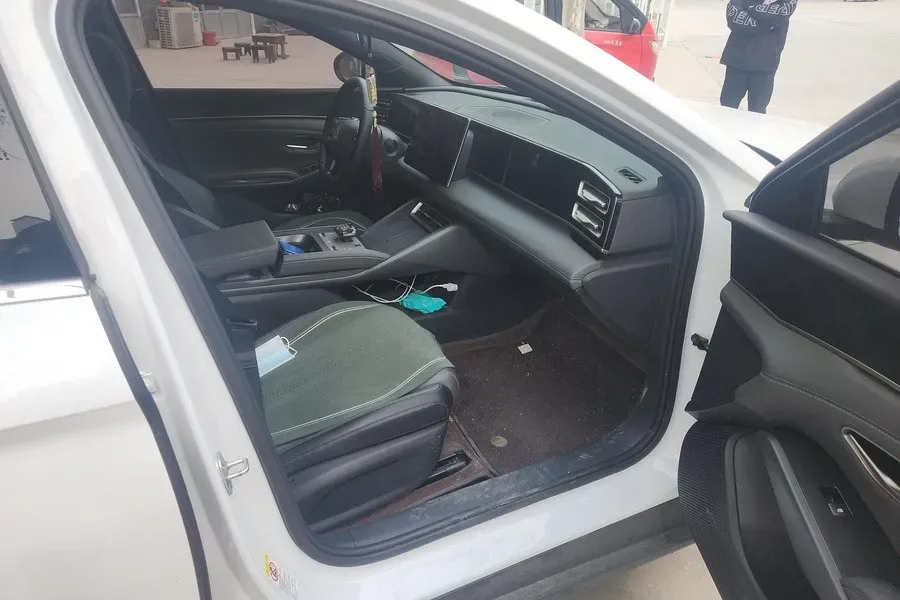 2025 BYD QinL 1.5L 101HP L4 E-CVT PHEV 10.08KWH,autocango,china used car exporter,china ev exporter,chinese used car exporter,chinese used ev exporter