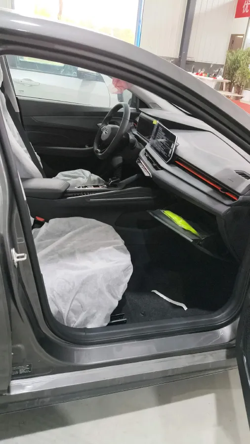 2024 Geely Binray 1.5T 181HP L4 7DCT,autocango,china used car exporter,china ev exporter,chinese used car exporter,chinese used ev exporter