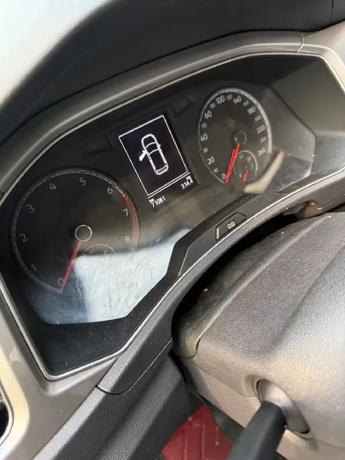 2020 Volkswagen T-Roc 1.4T 131HP L4 7DCT,autocango,china used car exporter,china ev exporter,chinese used car exporter,chinese used ev exporter