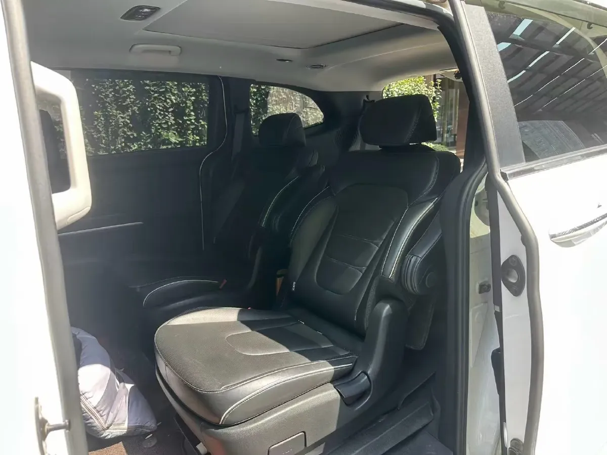 2022 Hyundai Custo 1.5T 170HP L4 8AT,autocango,china used car exporter,china ev exporter,chinese used car exporter,chinese used ev exporter