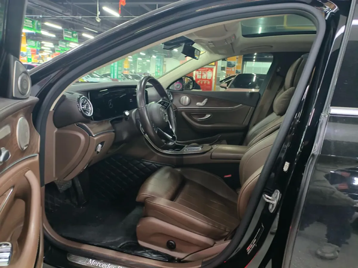 2023 Mercedes-Benz E Class 2.0T 197HP L4 9AT,autocango,china used car exporter,china ev exporter,chinese used car exporter,chinese used ev exporter