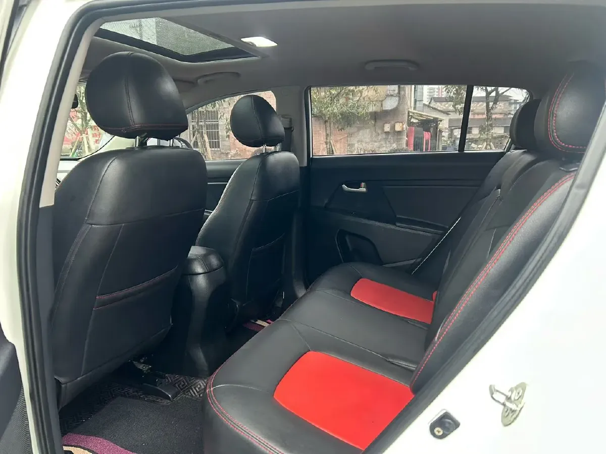 2016 Kia Sportage R 2.0L 165HP L4 6AT,autocango,china used car exporter,china ev exporter,chinese used car exporter,chinese used ev exporter