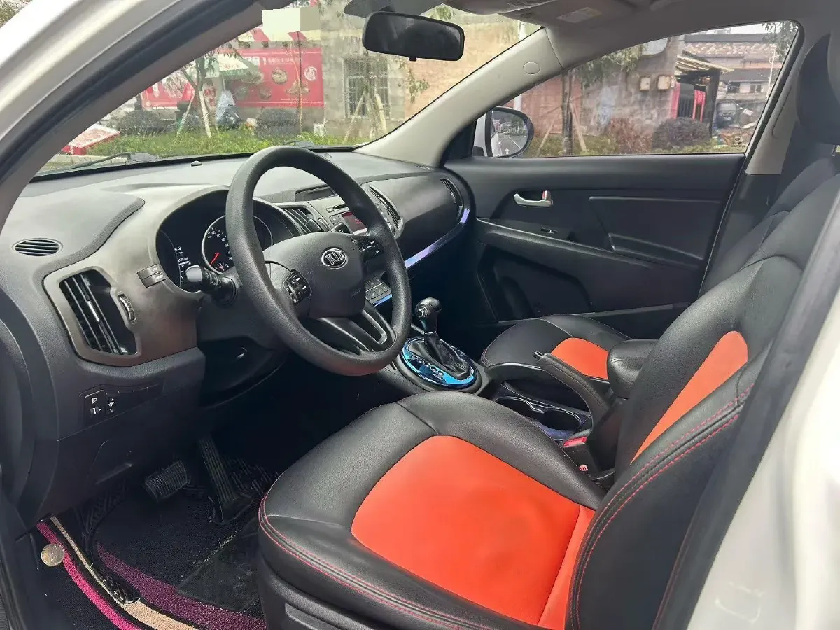 2016 Kia Sportage R 2.0L 165HP L4 6AT,autocango,china used car exporter,china ev exporter,chinese used car exporter,chinese used ev exporter