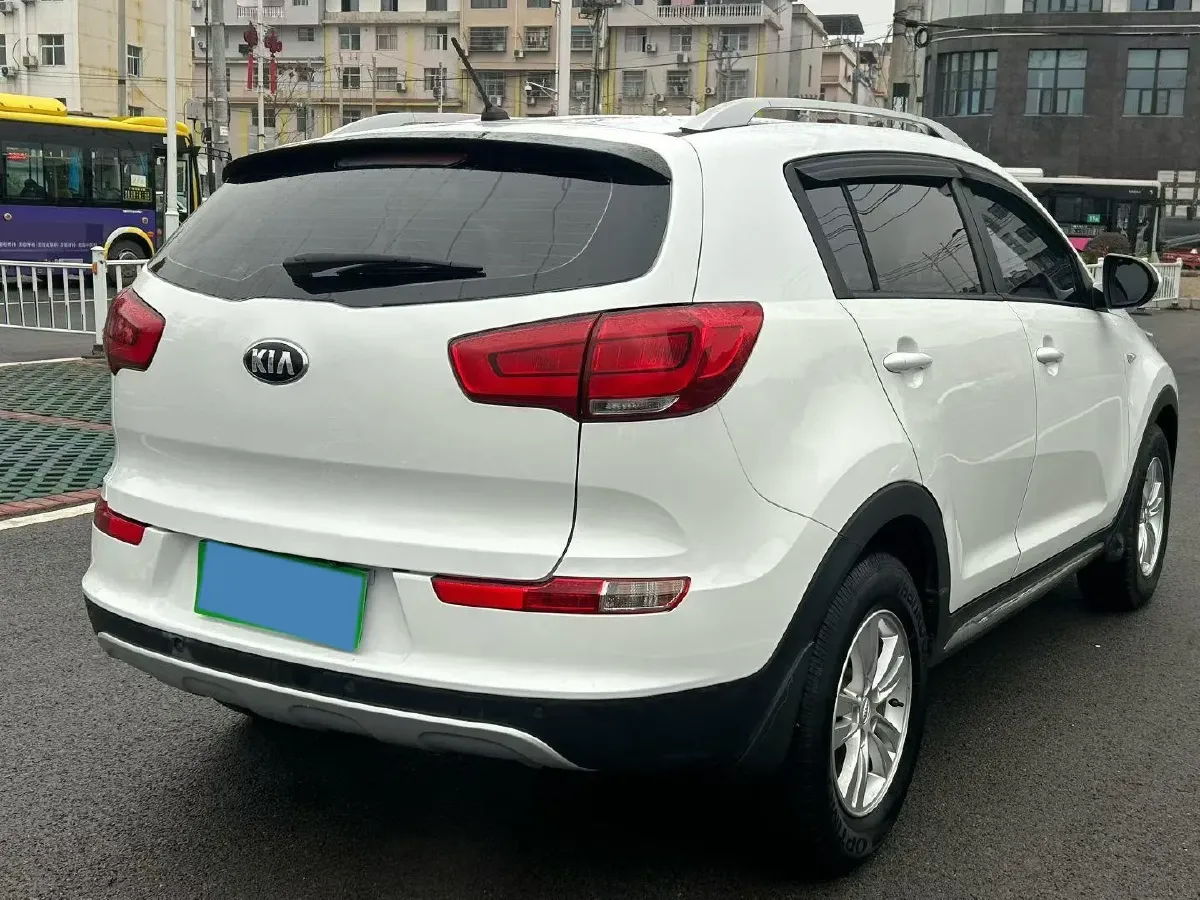 2016 Kia Sportage R 2.0L 165HP L4 6AT,autocango,china used car exporter,china ev exporter,chinese used car exporter,chinese used ev exporter