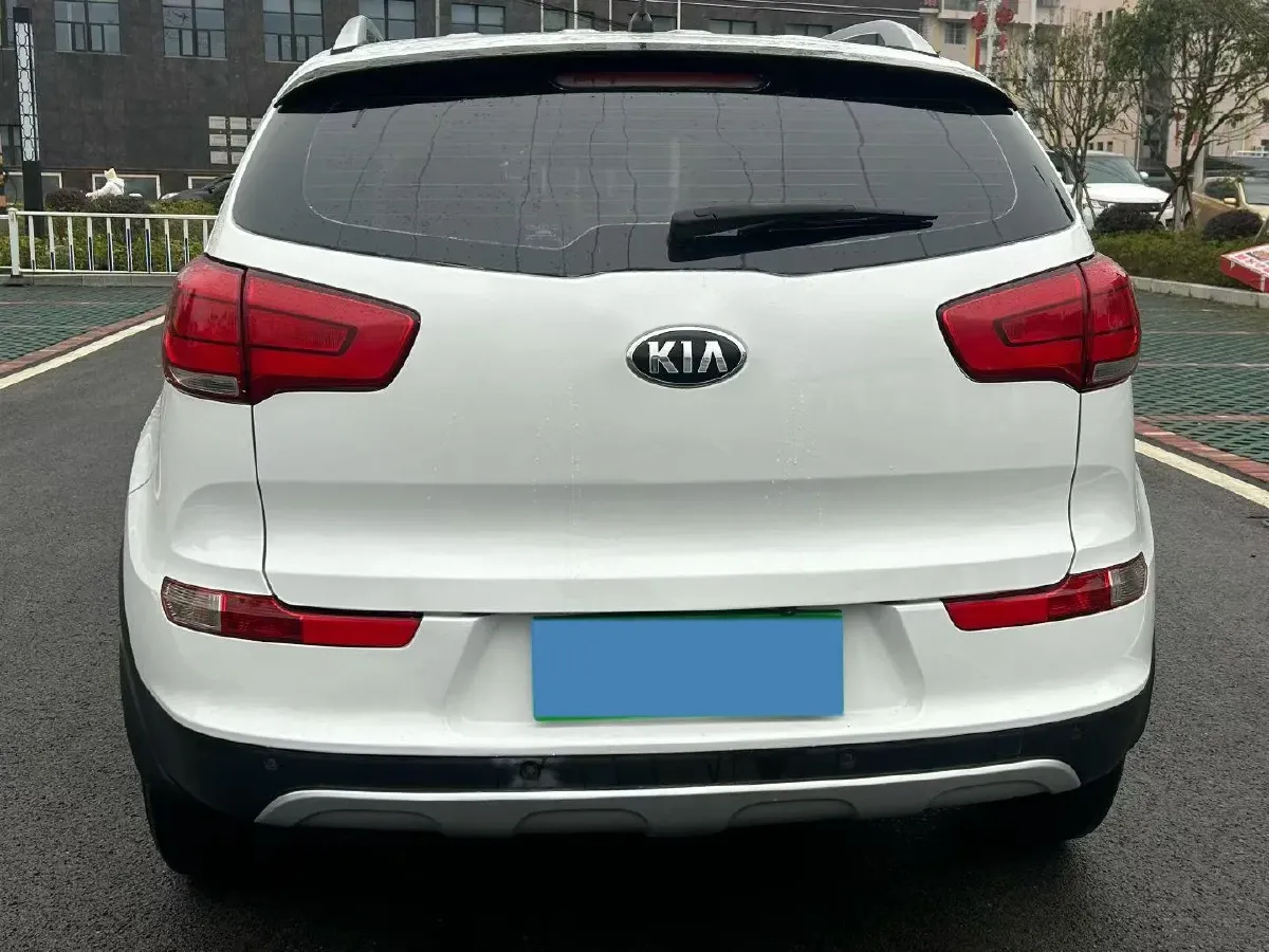 2016 Kia Sportage R 2.0L 165HP L4 6AT,autocango,china used car exporter,china ev exporter,chinese used car exporter,chinese used ev exporter