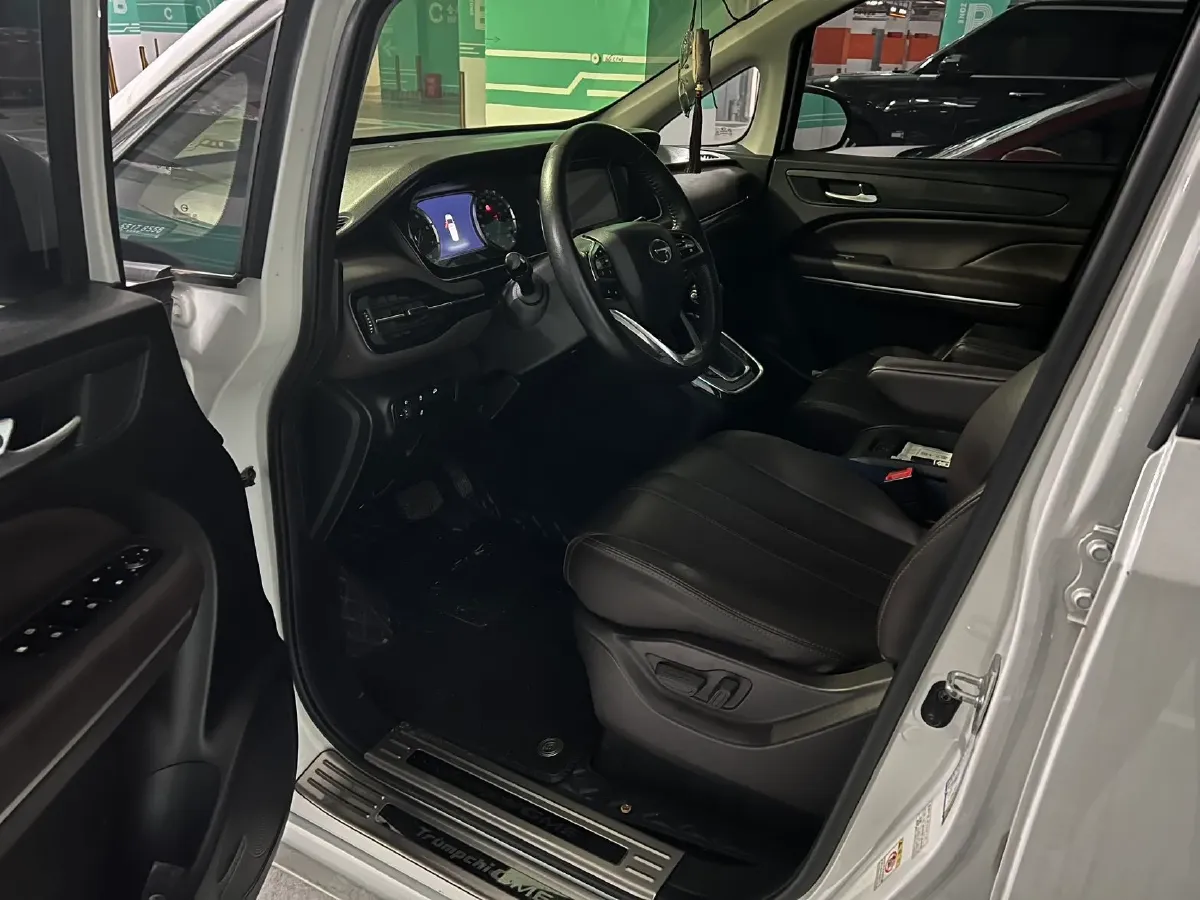 2021 GAC Trumpchi M6 1.5T 169HP L4 7DCT,autocango,china used car exporter,china ev exporter,chinese used car exporter,chinese used ev exporter