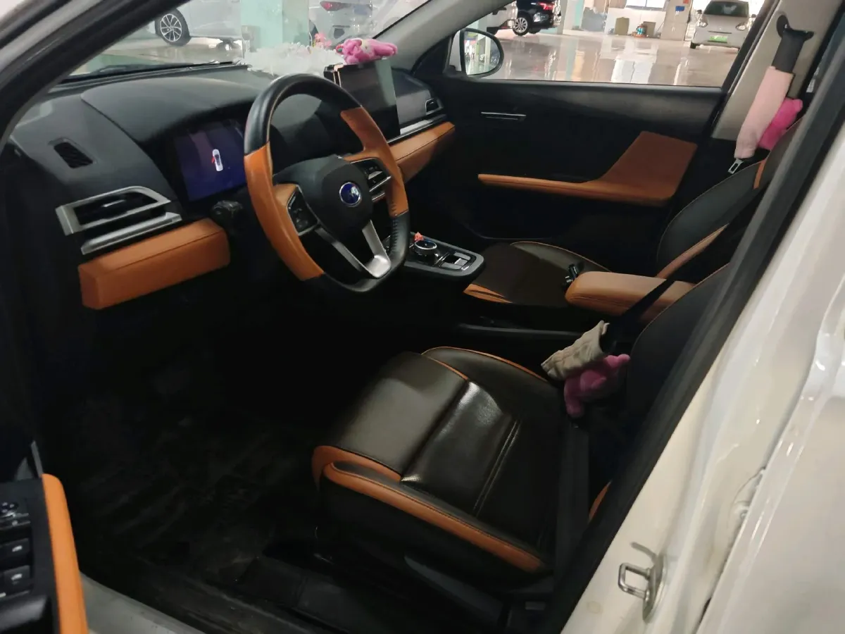 2021 Geely Azkarra 1.8T 184HP L4 7DCT,autocango,china used car exporter,china ev exporter,chinese used car exporter,chinese used ev exporter