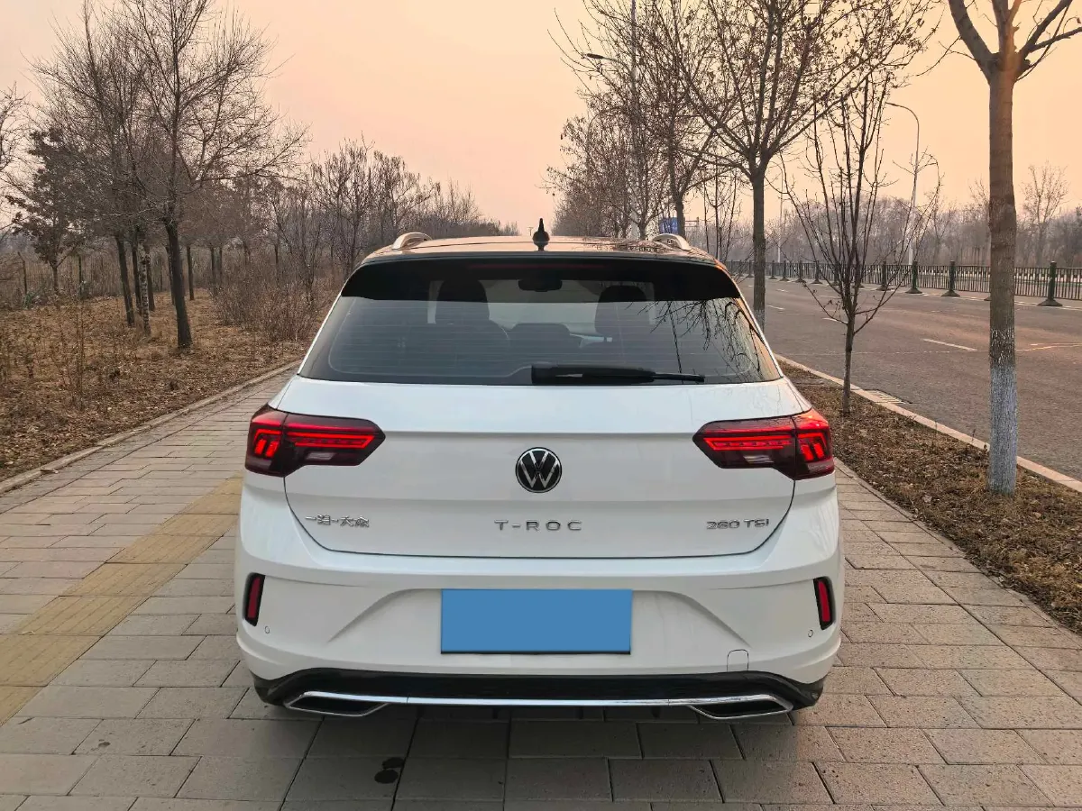2022 Volkswagen T-Roc 1.4T 150HP L4 7DCT,autocango,china used car exporter,china ev exporter,chinese used car exporter,chinese used ev exporter