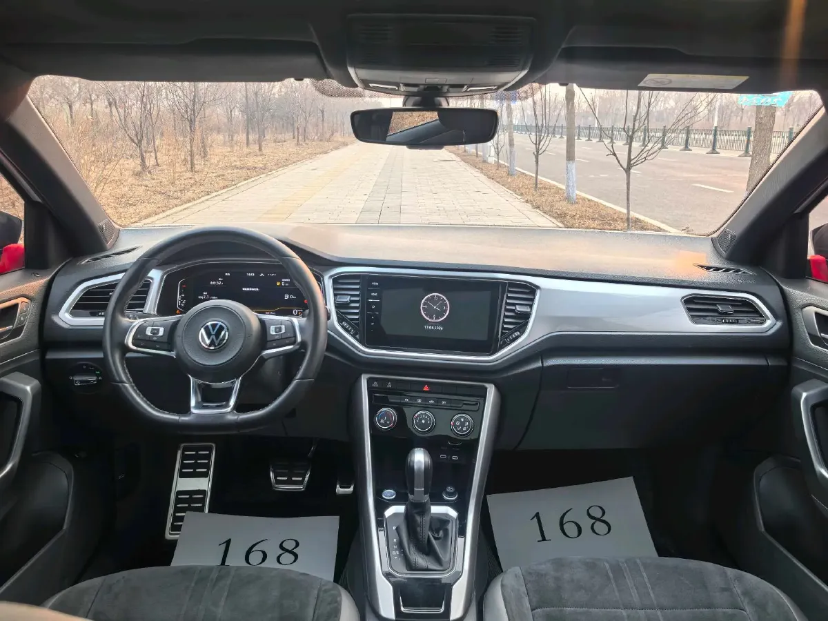 2022 Volkswagen T-Roc 1.4T 150HP L4 7DCT,autocango,china used car exporter,china ev exporter,chinese used car exporter,chinese used ev exporter