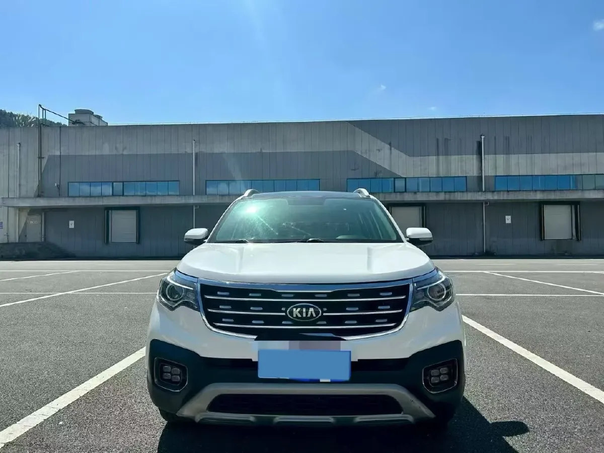 2018 Kia Sportage R 2.0L 160HP L4 6AT,autocango,china used car exporter,china ev exporter,chinese used car exporter,chinese used ev exporter