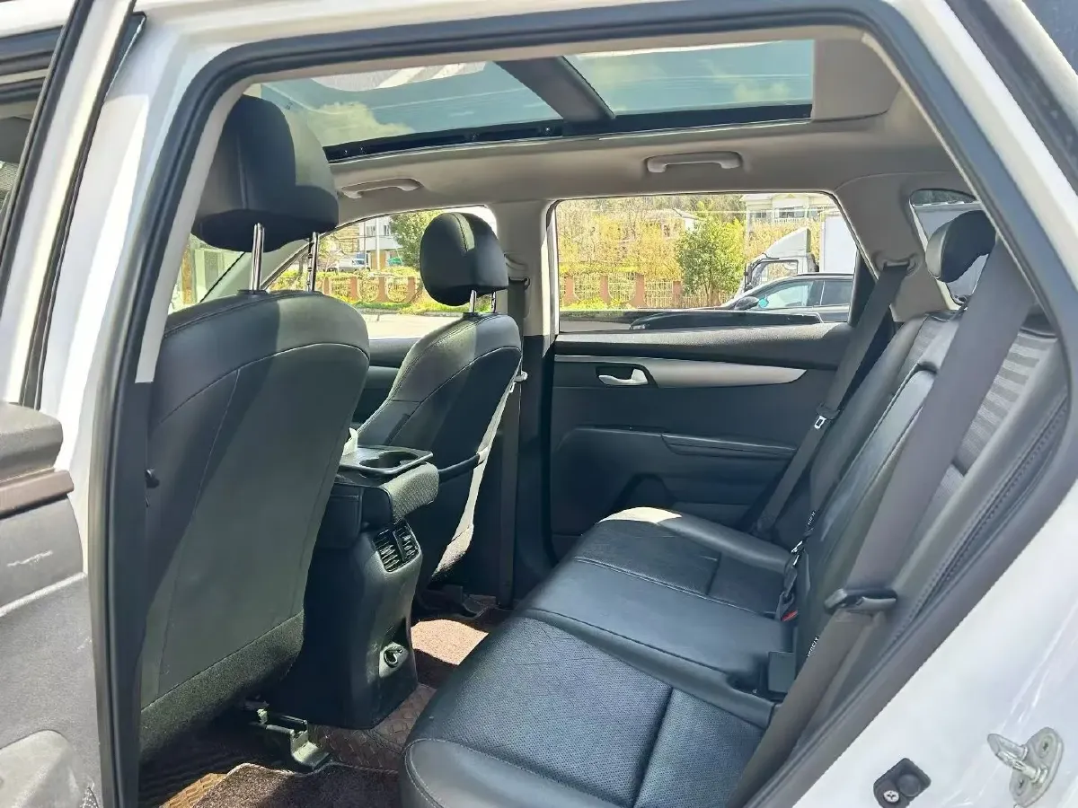 2018 Kia Sportage R 2.0L 160HP L4 6AT,autocango,china used car exporter,china ev exporter,chinese used car exporter,chinese used ev exporter