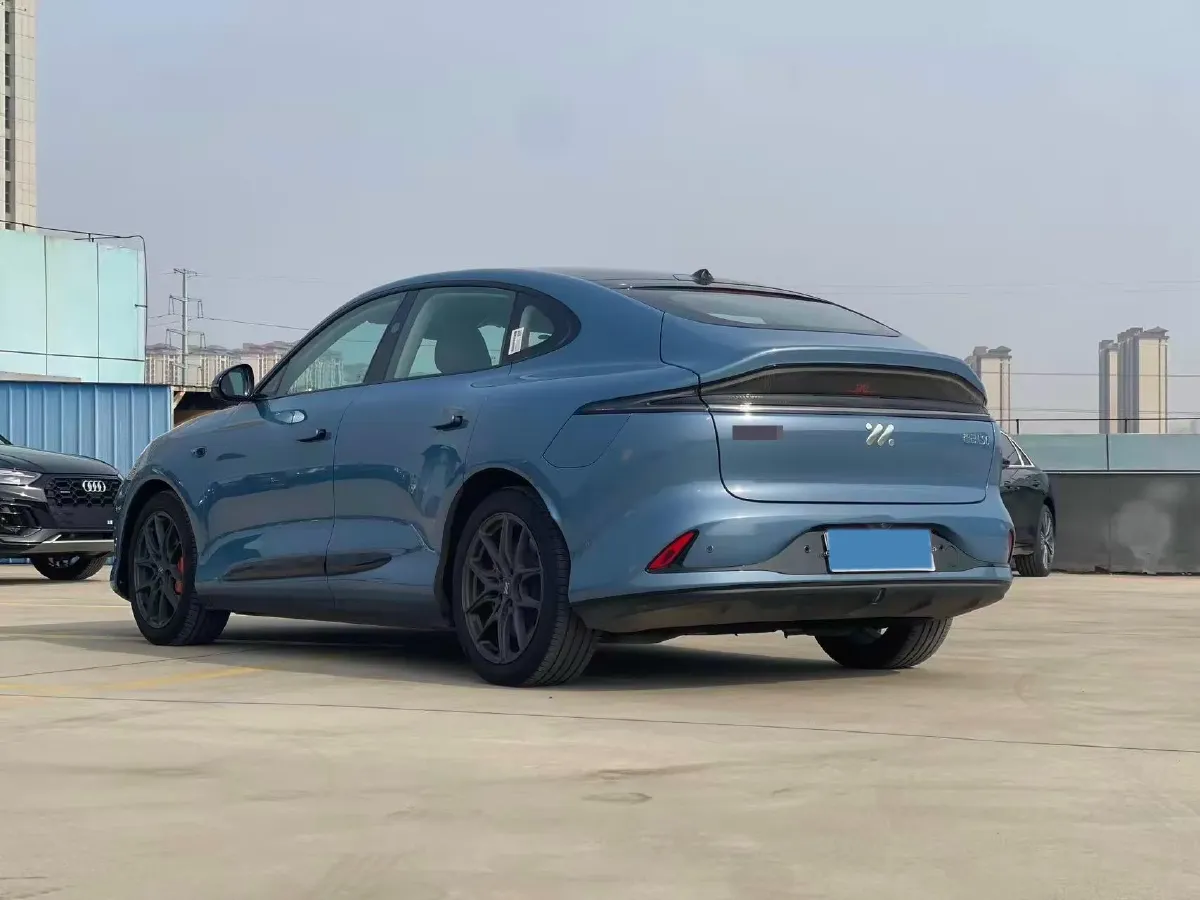 2025 IM LS6 BEV 75KWH,autocango,china used car exporter,china ev exporter,chinese used car exporter,chinese used ev exporter