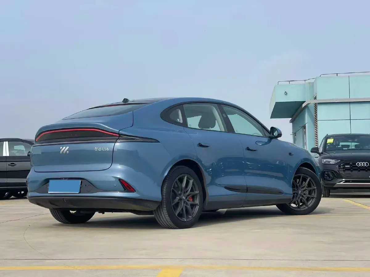 2025 IM LS6 BEV 75KWH,autocango,china used car exporter,china ev exporter,chinese used car exporter,chinese used ev exporter