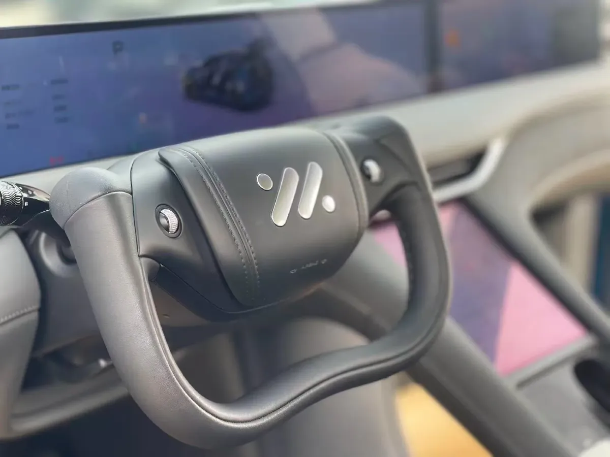 2025 IM LS6 BEV 75KWH,autocango,china used car exporter,china ev exporter,chinese used car exporter,chinese used ev exporter