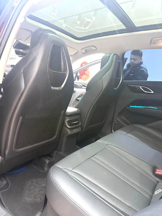 2023 HongQi HS3 1.5T 169HP L4 7DCT,autocango,china used car exporter,china ev exporter,chinese used car exporter,chinese used ev exporter