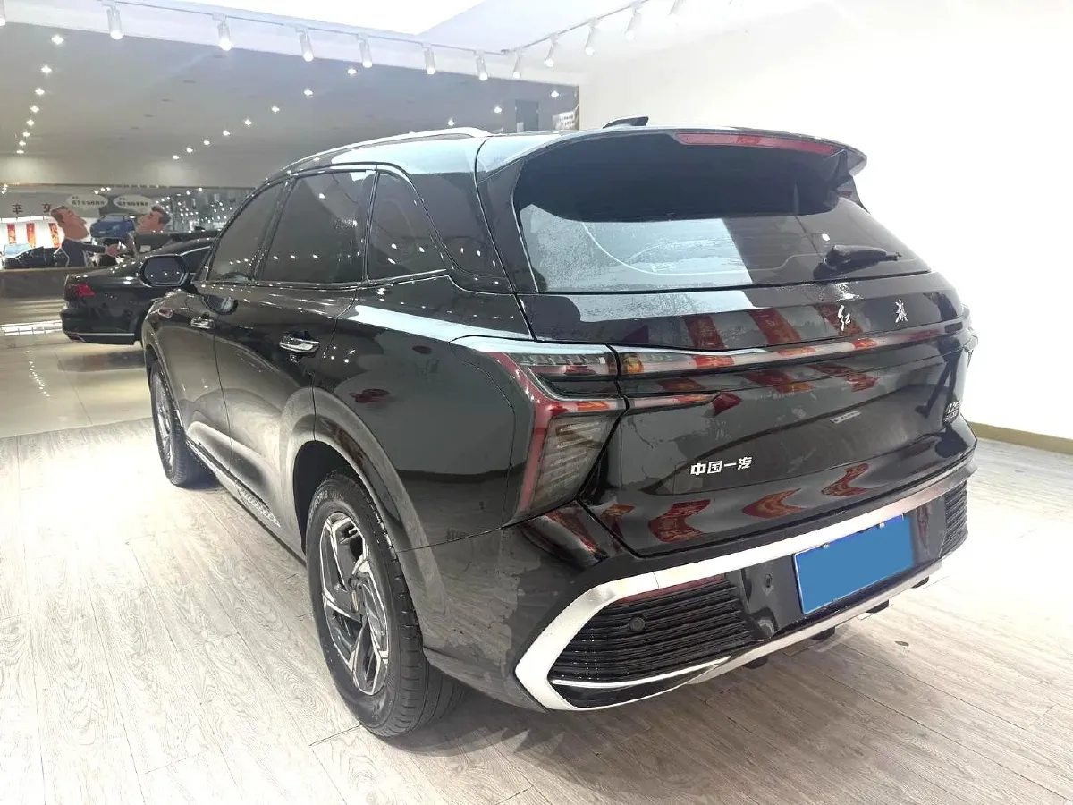 2023 HongQi HS3 1.5T 169HP L4 7DCT,autocango,china used car exporter,china ev exporter,chinese used car exporter,chinese used ev exporter
