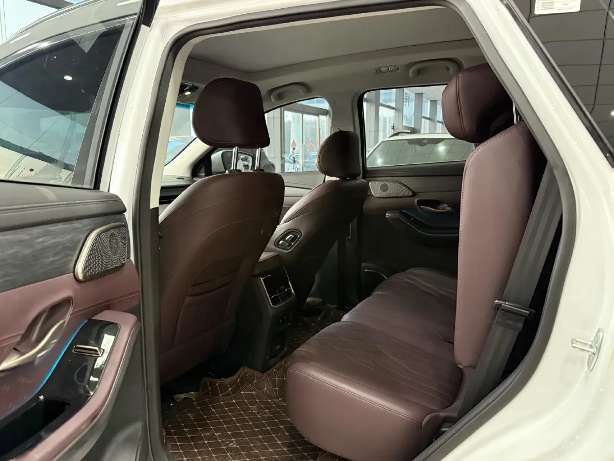 2024 Jetour X90 PRO 1.6T 197HP L4 7DCT,autocango,china used car exporter,china ev exporter,chinese used car exporter,chinese used ev exporter