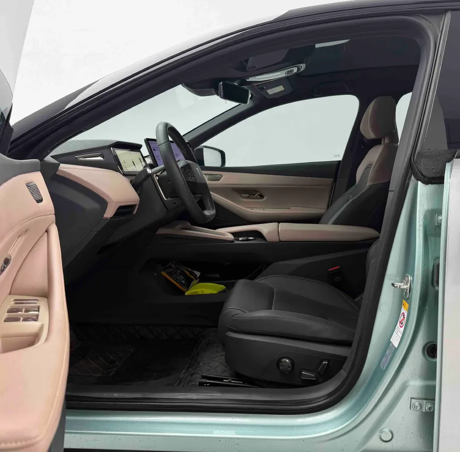 2022 Mazda 3 Axela 2.0L 158HP L4 6AT,autocango,china used car exporter,china ev exporter,chinese used car exporter,chinese used ev exporter