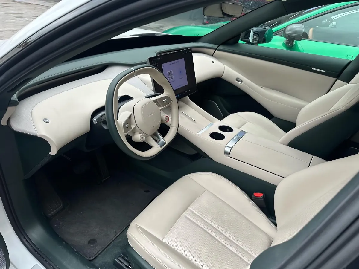 2025 MI YU7 BEV 96.3KWH,autocango,china used car exporter,china ev exporter,chinese used car exporter,chinese used ev exporter