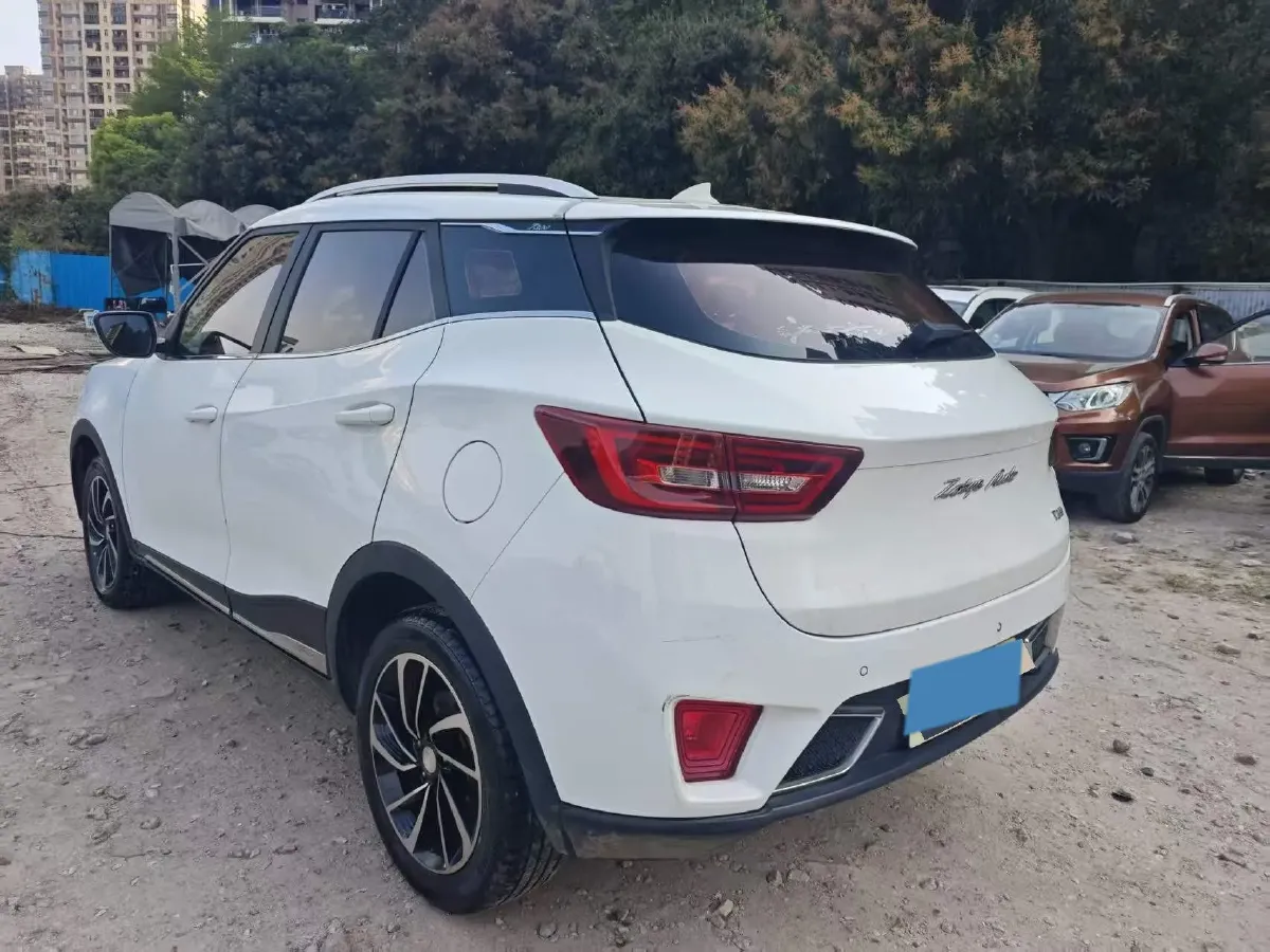 2017 Zotye T300 1.5L 112HP L4 5MT,autocango,china used car exporter,china ev exporter,chinese used car exporter,chinese used ev exporter