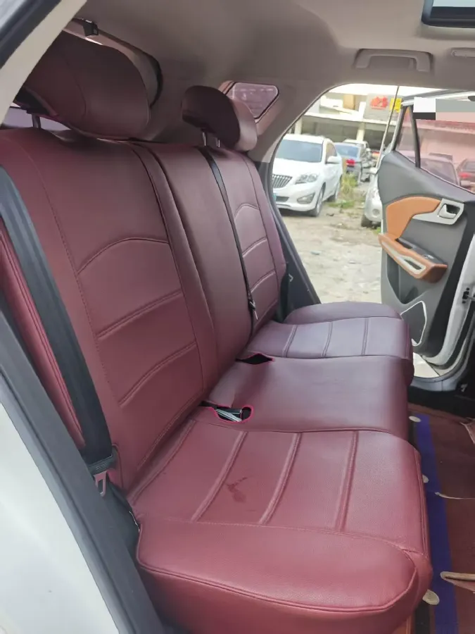 2017 Zotye T300 1.5L 112HP L4 5MT,autocango,china used car exporter,china ev exporter,chinese used car exporter,chinese used ev exporter