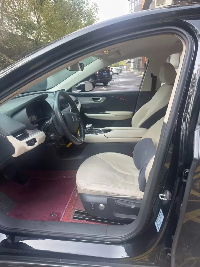 2023 HongQi E-QM5 BEV 82KWH,autocango,china used car exporter,china ev exporter,chinese used car exporter,chinese used ev exporter