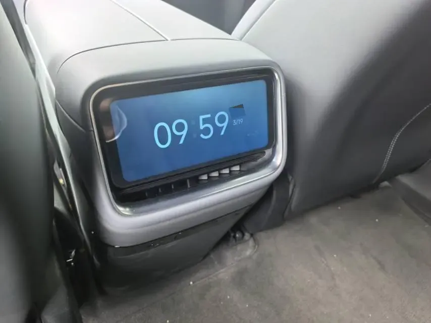 2025 MI YU7 BEV 101.7KWH,autocango,china used car exporter,china ev exporter,chinese used car exporter,chinese used ev exporter