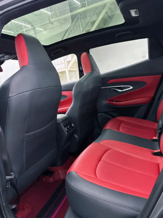 2020 ChangAn UNI-T 1.5T 180HP L4 7DCT,autocango,china used car exporter,china ev exporter,chinese used car exporter,chinese used ev exporter