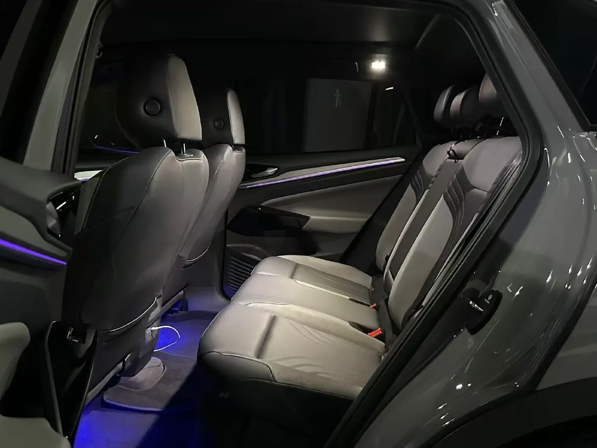 2021 Volkswagen ID.4 Crozz BEV 84.8KWH,autocango,china used car exporter,china ev exporter,chinese used car exporter,chinese used ev exporter