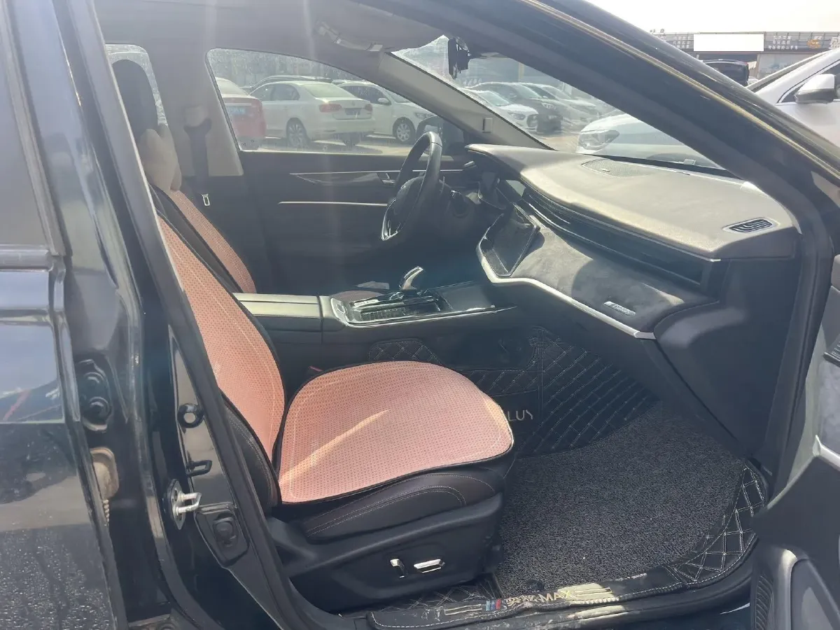 2021 DongFeng Aeolus YiXuan MAX 1.5T 190HP L4 7DCT,autocango,china used car exporter,china ev exporter,chinese used car exporter,chinese used ev exporter