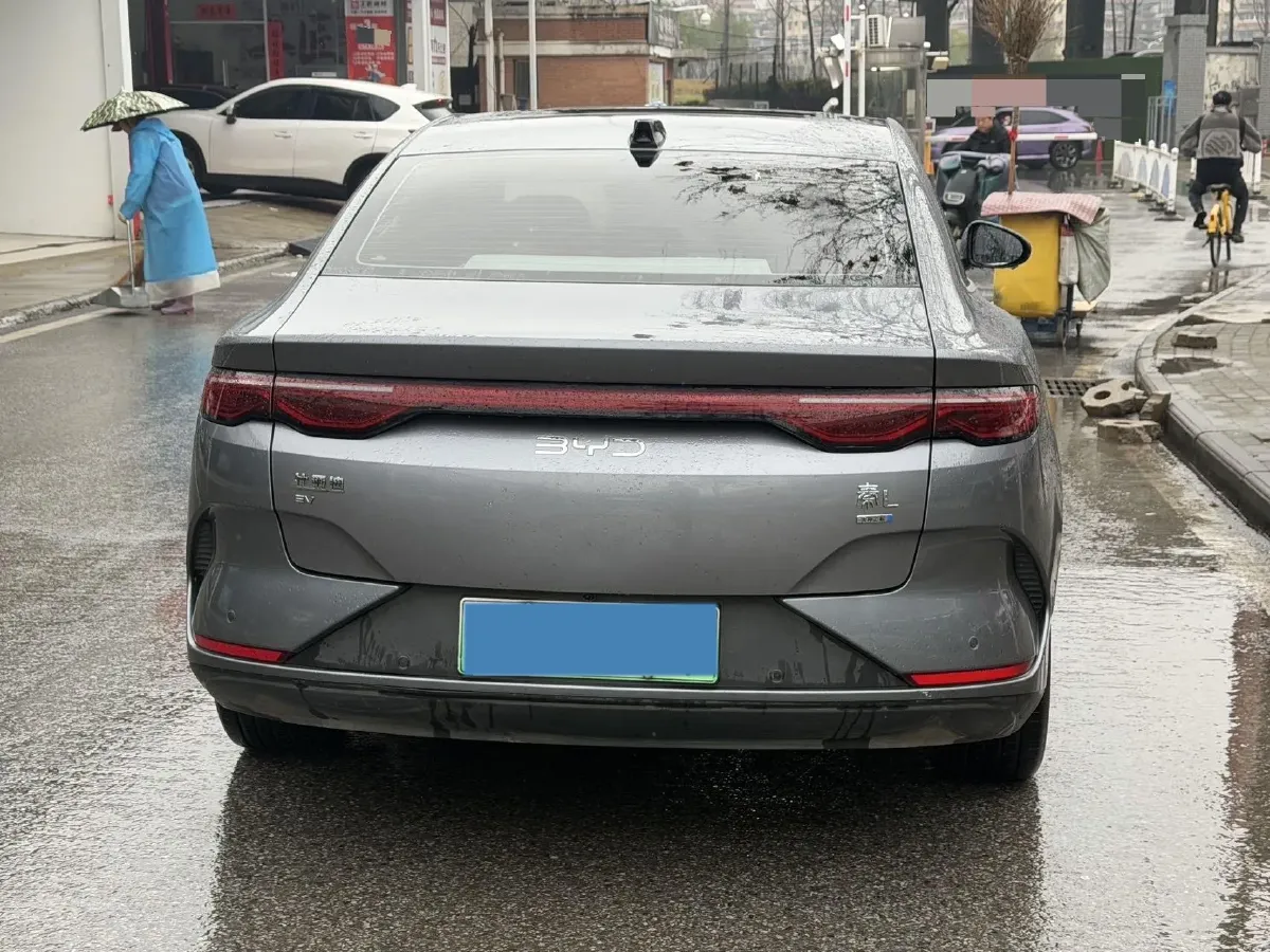 2025 BYD QinL BEV,autocango,china used car exporter,china ev exporter,chinese used car exporter,chinese used ev exporter