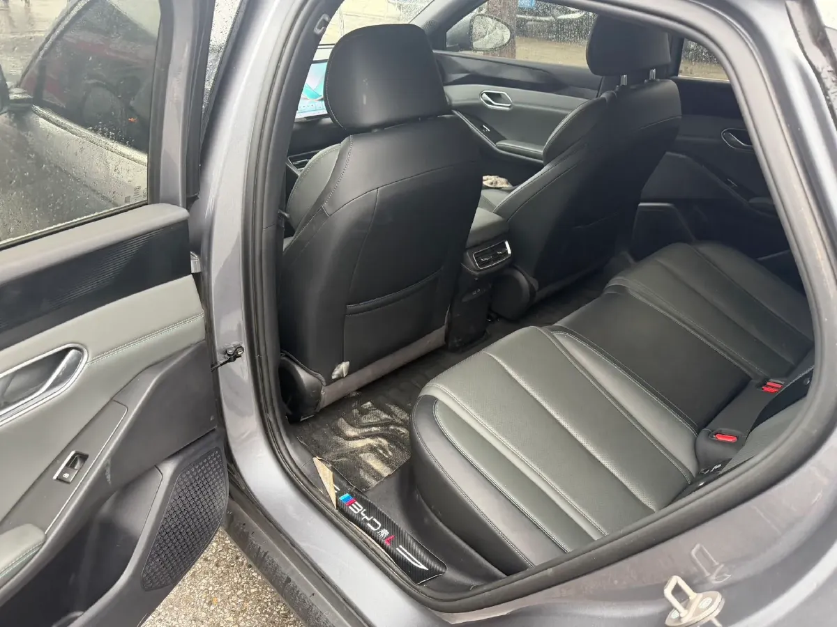 2025 BYD QinL BEV,autocango,china used car exporter,china ev exporter,chinese used car exporter,chinese used ev exporter