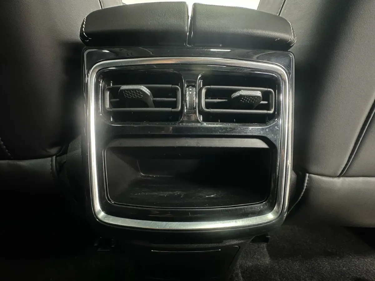 2021 Jetour X70 Plus 1.5T 156HP L4 6DCT,autocango,china used car exporter,china ev exporter,chinese used car exporter,chinese used ev exporter